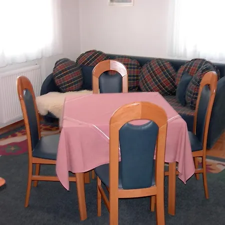 Apartmán Gaestehaus-zum-see