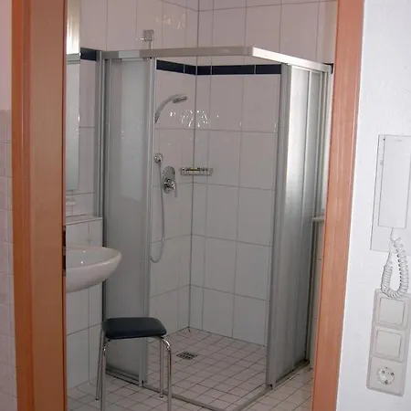 Gaestehaus-zum-see דירה באד בוכאו