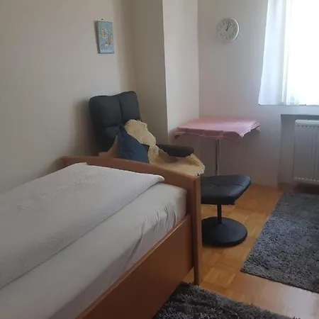 Appartement Gaestehaus-zum-see