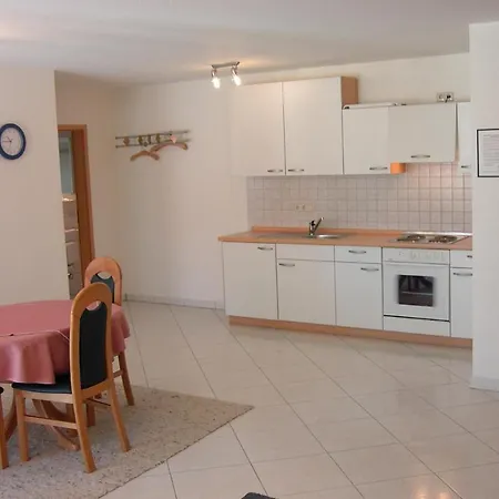 Gaestehaus-zum-see Apartment Bad Buchau