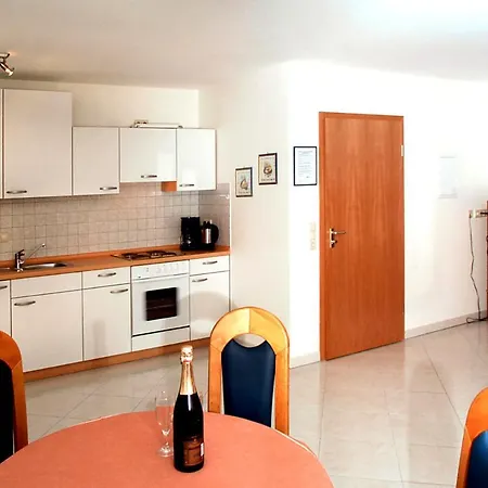 Apartmán Gaestehaus-zum-see *