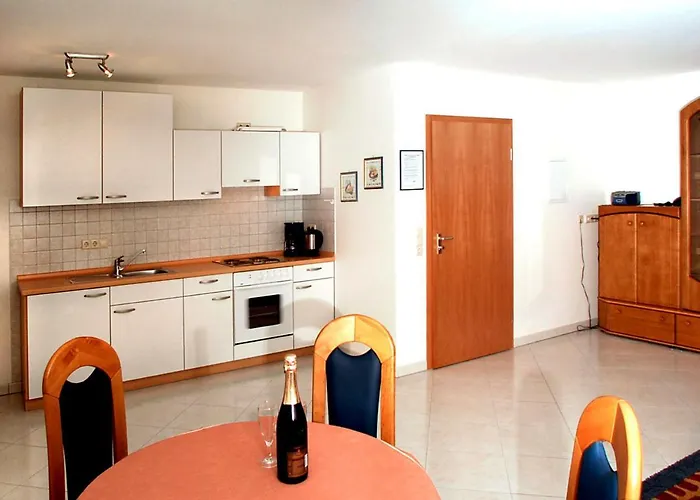 Apartamento Gaestehaus-zum-see *
